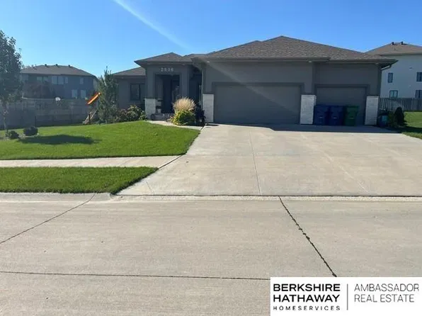 2536 N 187th Ave, Elkhorn, NE 68022