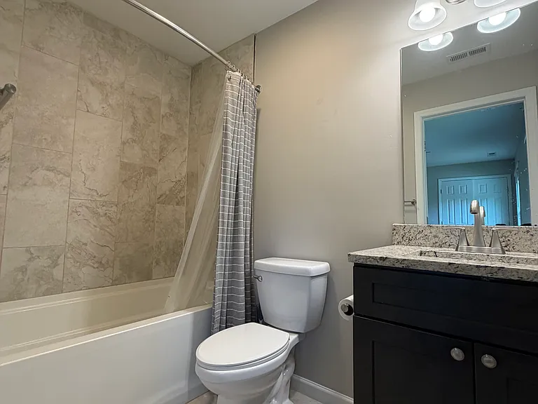 Upstairs bath 1