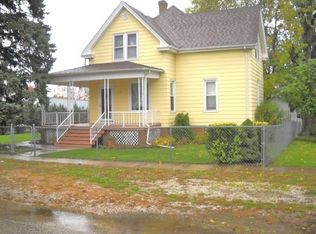 107 W Magnolia St, Washburn, IL 61570
