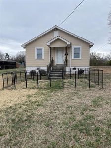 741 Rosedale Dr, Thomasville, NC, 27360