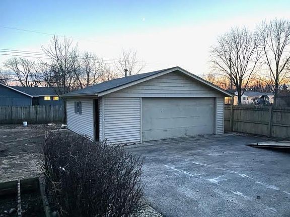3rd image of 1123 Kingsley Dr