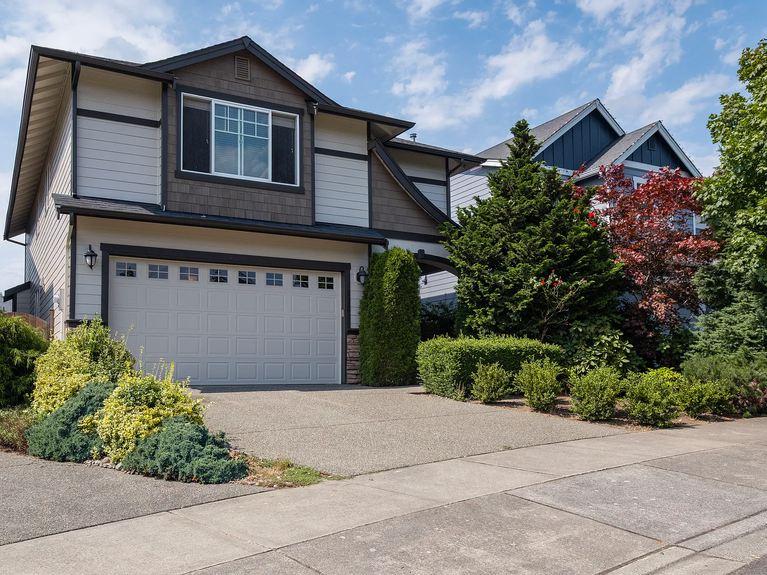 613 195th St SE — Photo 2