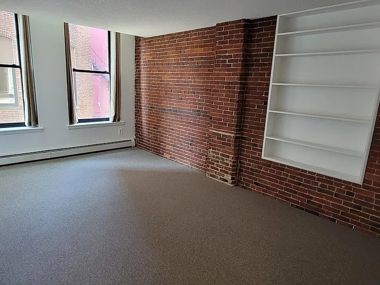 Adams Block — Photo 37