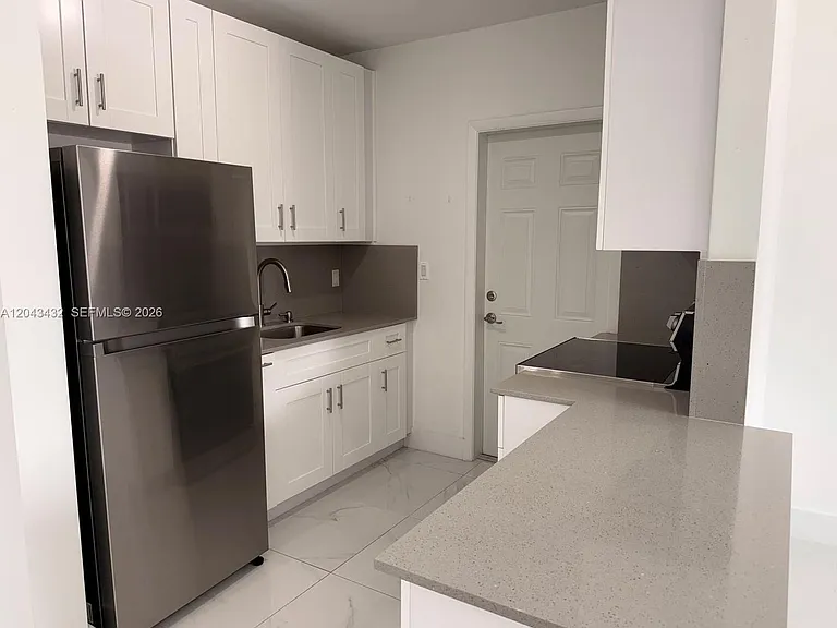450 Beacom Blvd #A — Photo 1