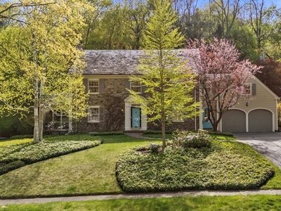 21 Aylesbury Rd, Worcester, MA, 01609