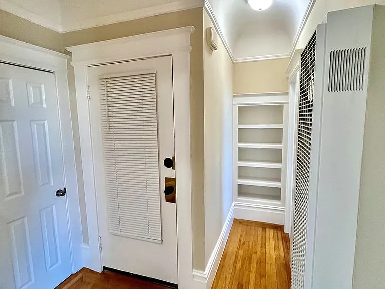Incredible, Must See Noe Valley Two Bedroom — Photo 11