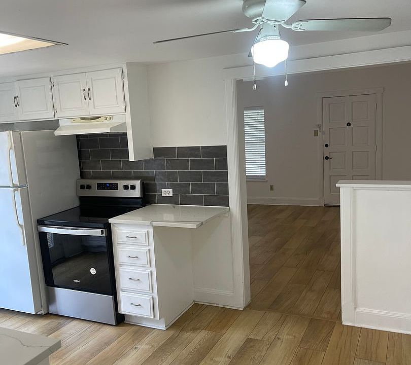 1st image of 202 S Willomet Ave