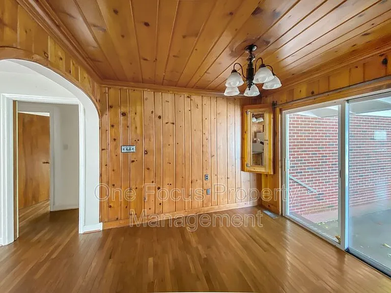 315 N Arch St — Photo 6