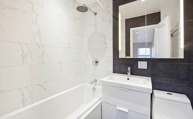 Rented by Nooklyn NYC LLC | media 19