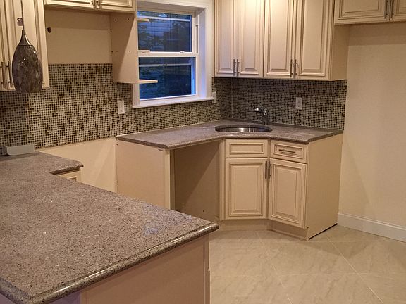2nd image of Xx-21 145 Ave