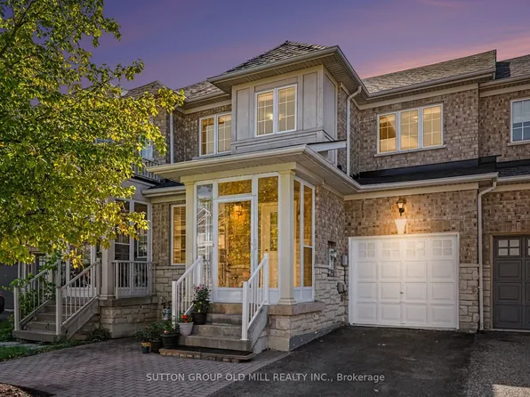 30 Hartmoor St, Markham, ON L6E 2C7
