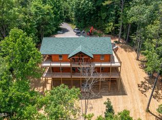 2268 Jared Rd, Sevierville, TN 37876