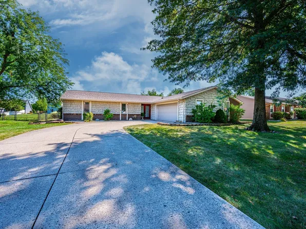 9921 Tiffany Dr, Fort Wayne, IN 46804