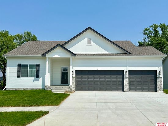 5413 N 181st St, Elkhorn, NE 68022