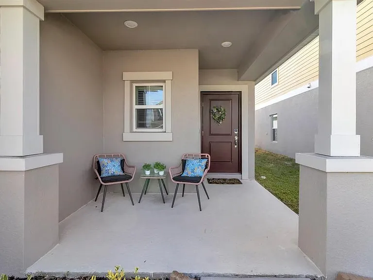 1513 Cumberland Ave — Photo 3