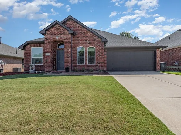 1640 Ash Ln, Corinth, TX 76210