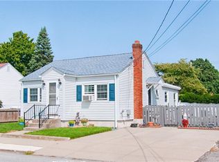 126 Liberty St, Pawtucket, RI 02861