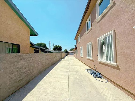 3rd image of 5309 Bartlett Ave #5309