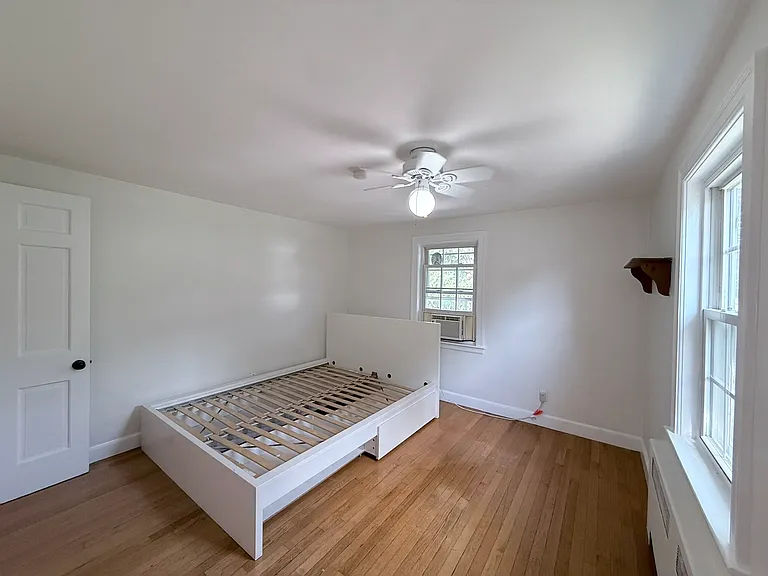 16 Pine St — Photo 19
