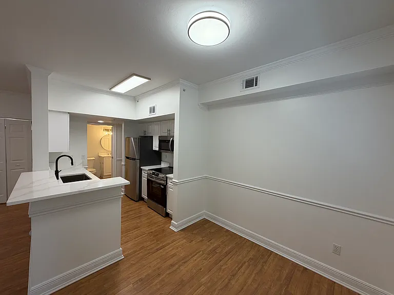 1840 Florida Club Cir #5305 — Photo 23