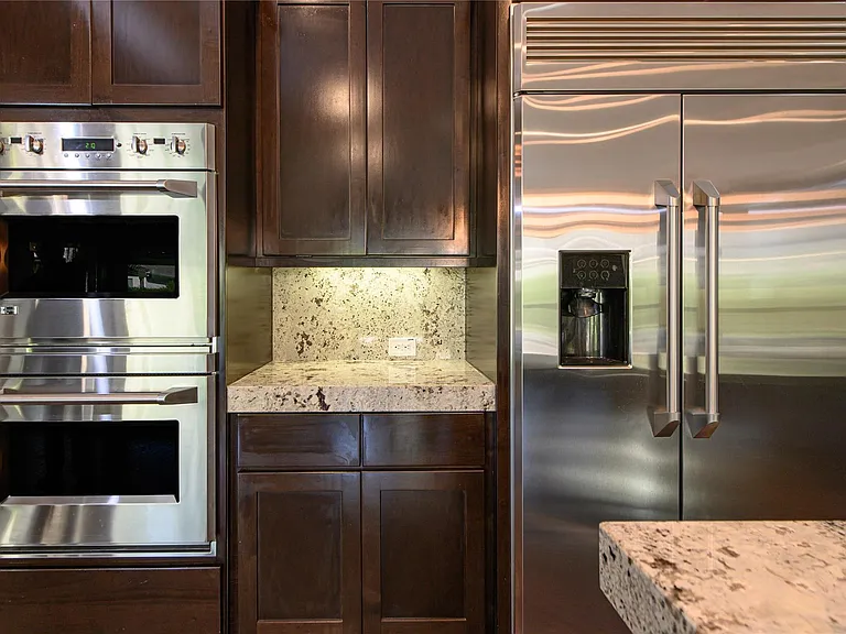 30 Freestone Stream Pl — Photo 20
