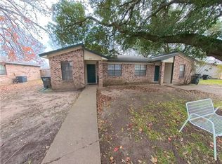 614 W Ridge Dr, College Station, TX 77845