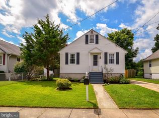 943 Woodlynn Rd, Essex, MD 21221