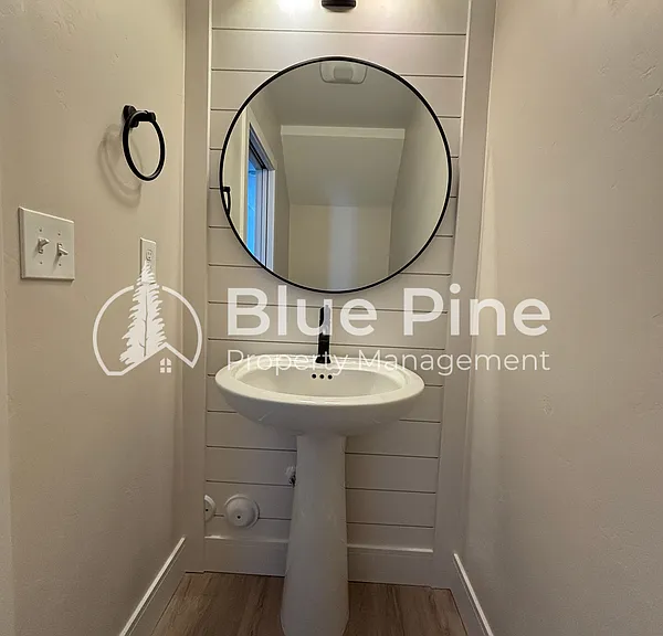 477 Easy St #1 — Photo 18