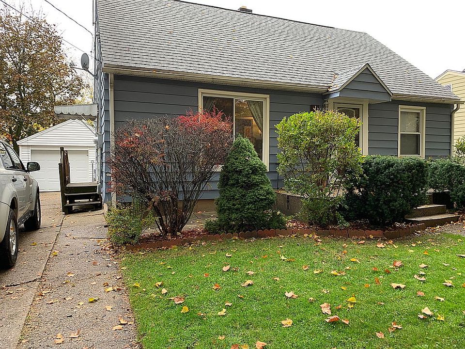 1st image of 1247 Portland Ave NE