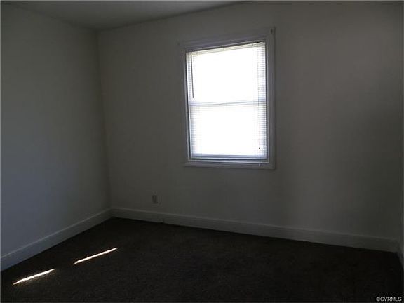 5th image of 2200 Harwood St