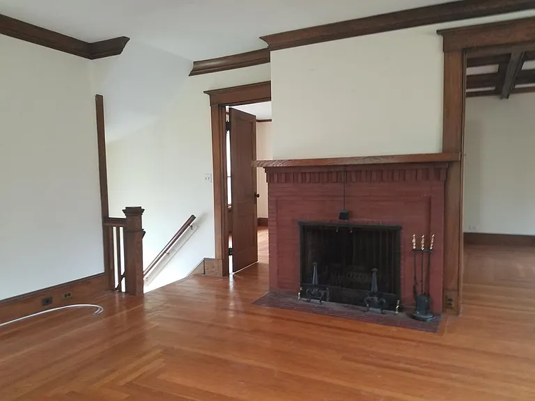 54 Hubinger St — Photo 2