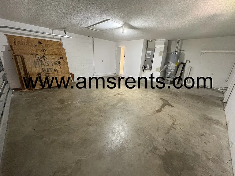 1080 Hali Ridge Ct — Photo 12