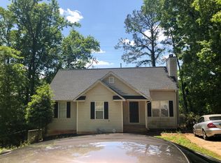 1105 Pine Mountain Dr, Forest Park, GA 30297