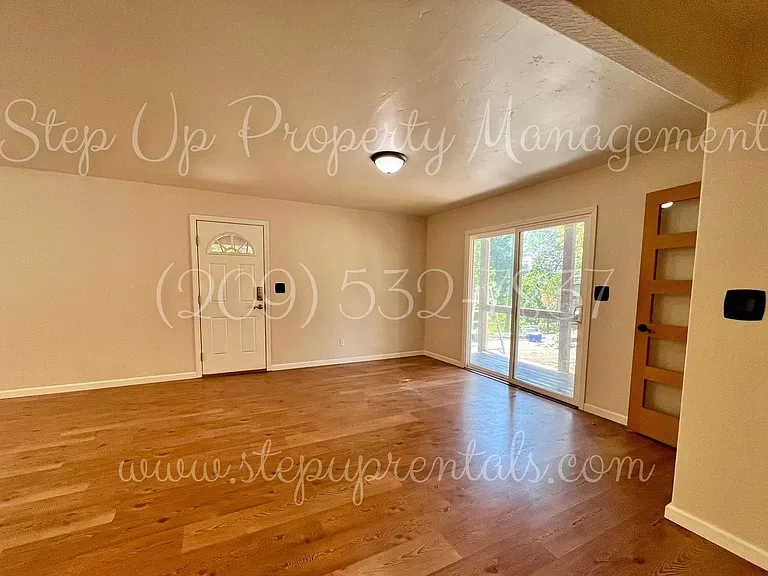 19011 Middle Camp Sugar Pine Rd — Photo 3