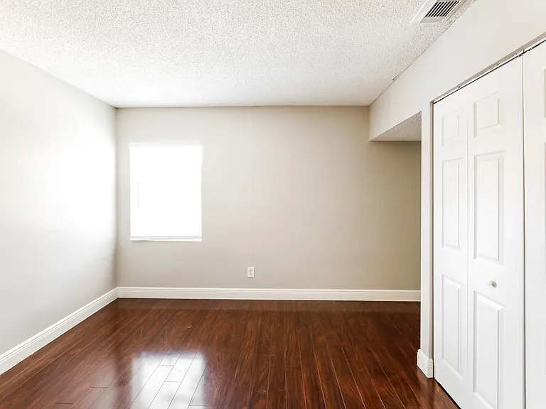 210 NW 207th Way — Photo 13