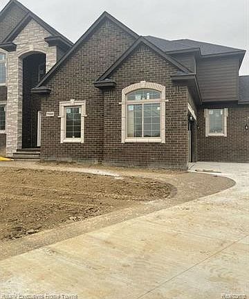 3rd image of 7520 Hartwick Ct