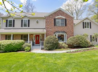 62 Mary Violet Rd, Stamford, CT 06907