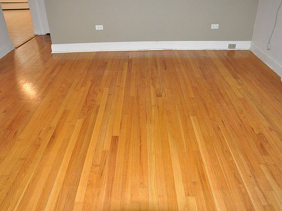5th image of 4744 N Sayre Ave APT 1D