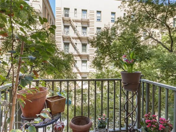 508 East 78th Street image 5 of 13