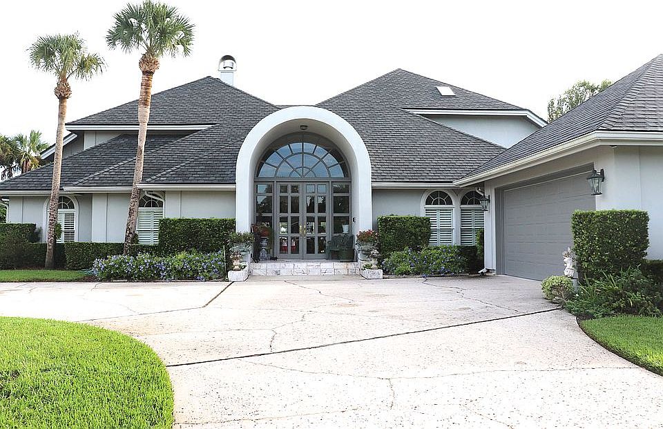1st image of 23 Poinciana Way