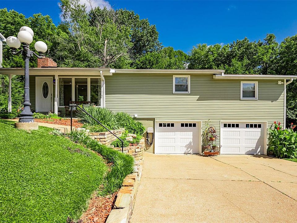 1st image of 151 Quinwood Ave