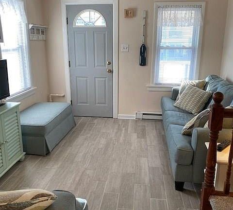 2nd image of 3324 Asbury Ave