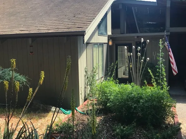 417 Brazil St, Sonoma, CA 95476