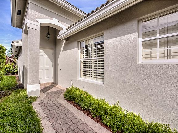 2nd image of 2041 Painted Palm Dr