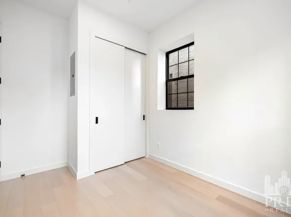 163 East 89th Street image 5 of 13