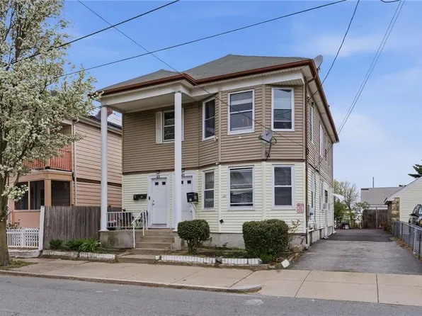 41 Utton Ave, Pawtucket, RI 02860