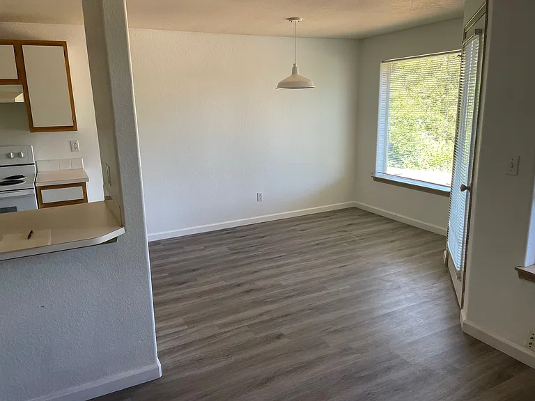 Erickson Place Apartments — Photo 6
