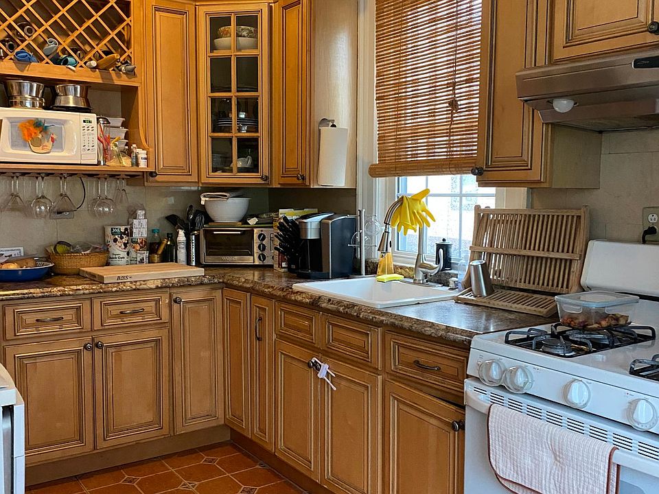 1st image of 94 Kimball Ave #1