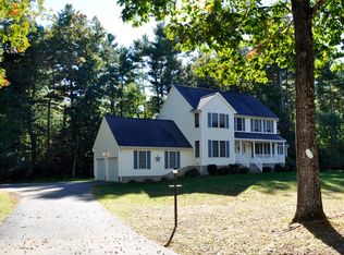 5 Burns Rd, Pelham, NH 03076