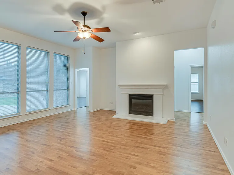 4725 Bristol Trace Trl — Photo 10